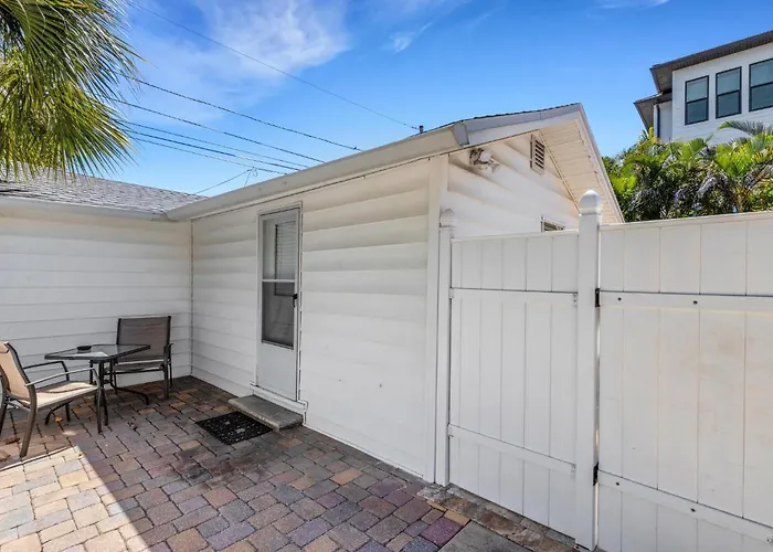 Holiday home Casa Del Mar - Pool Experience! Clearwater Beach