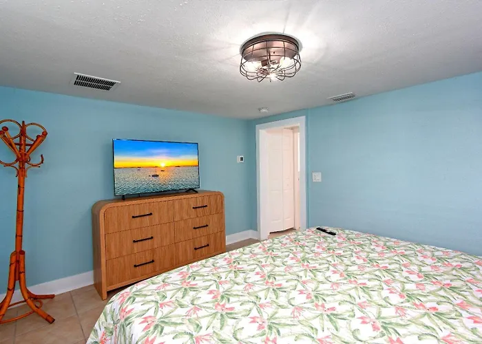 Holiday home Casa Del Mar - Pool Experience! Clearwater Beach